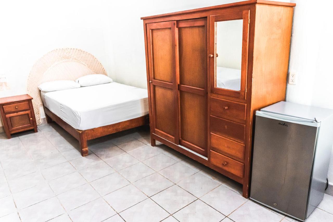 Hotel Bungalows Acuario Puerto Escondido  Bagian luar foto